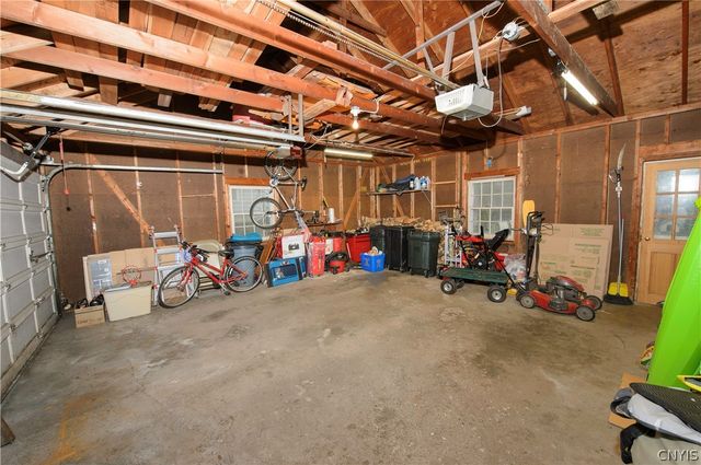 512 Maple Drive, Dewitt, NY 13066