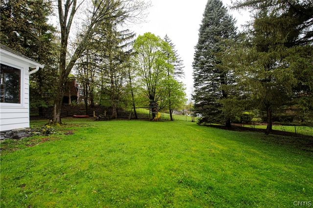 512 Maple Drive, Dewitt, NY 13066