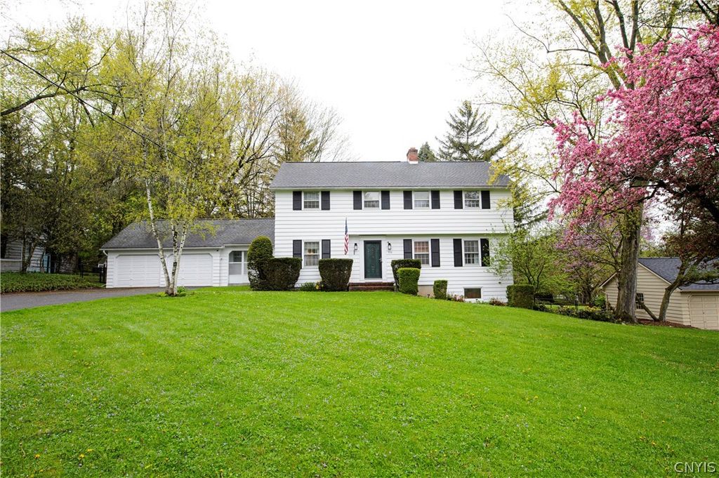 512 Maple Drive, Dewitt, NY 13066