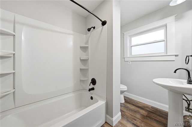 12 Perkins Place, Buffalo, NY 14213