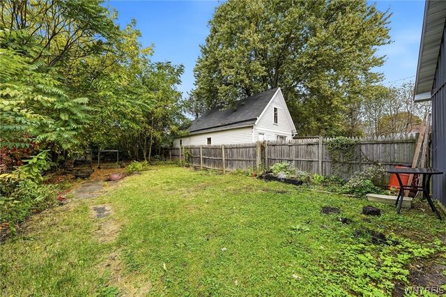 12 Perkins Place, Buffalo, NY 14213