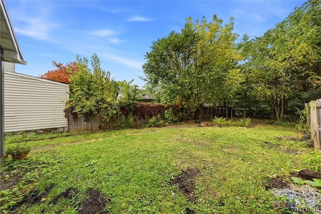 12 Perkins Place, Buffalo, NY 14213