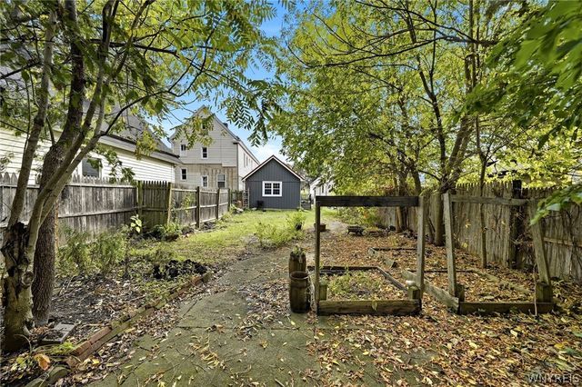 12 Perkins Place, Buffalo, NY 14213
