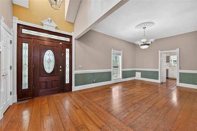 13683 Wet Prairie Road, Gravette, AR 72736