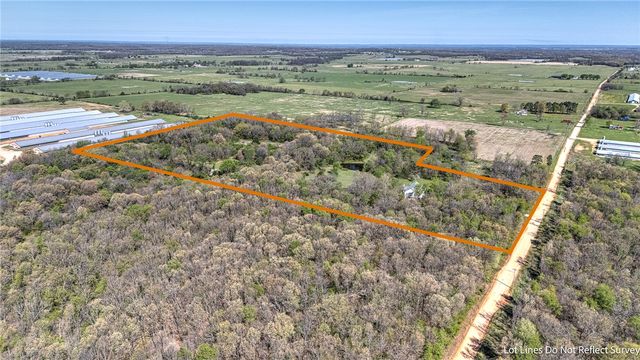 13683 Wet Prairie Road, Gravette, AR 72736