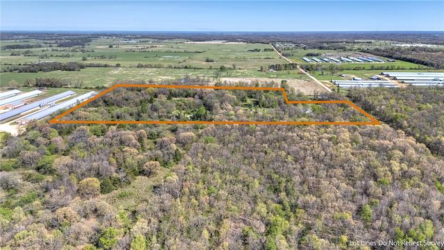 13683 Wet Prairie Road, Gravette, AR 72736