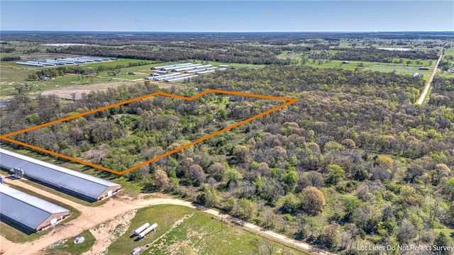 13683 Wet Prairie Road, Gravette, AR 72736