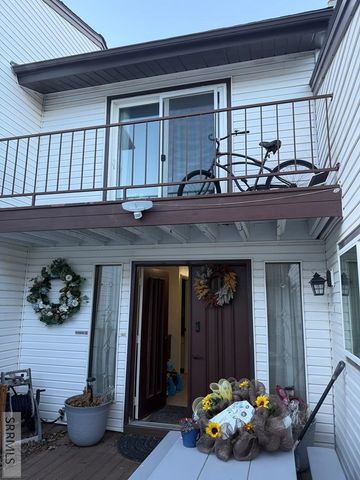 44 Cedar Hills Drive, Pocatello, ID 83204