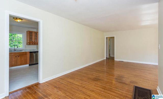 921 FIVE MILE ROAD, Birmingham, AL 35215