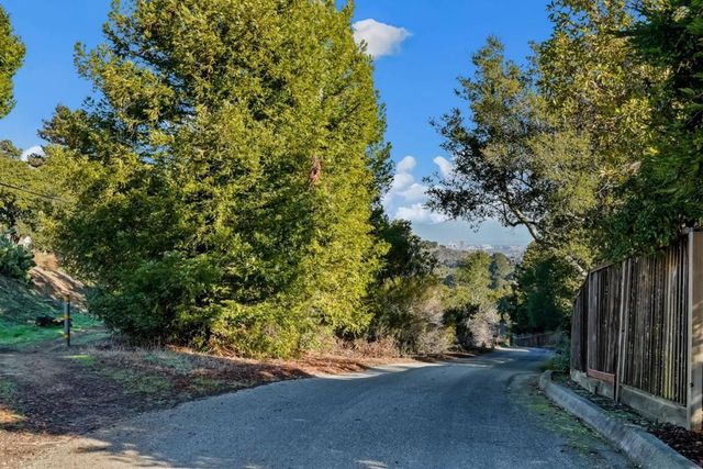 3900 Marsten Avenue, Belmont, CA 94002