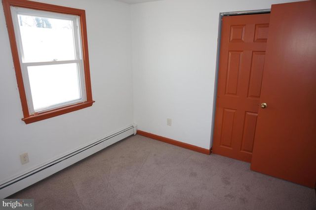 250 E CHESTNUT ST, Norristown, PA 19401