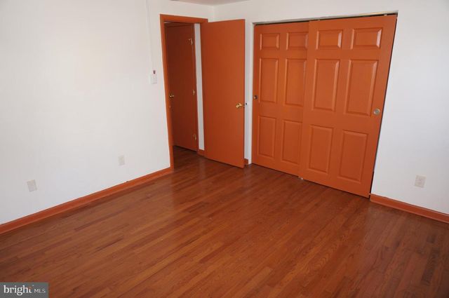 250 E CHESTNUT ST, Norristown, PA 19401