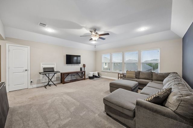 913 Basket Willow Terrace, Fort Worth, TX 76052