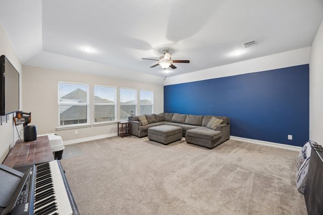 913 Basket Willow Terrace, Fort Worth, TX 76052