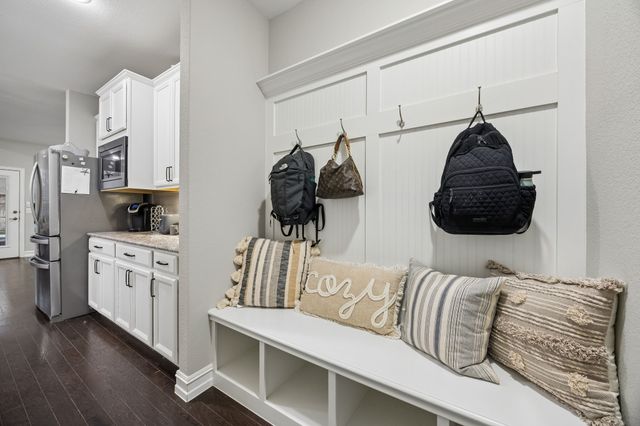 913 Basket Willow Terrace, Fort Worth, TX 76052