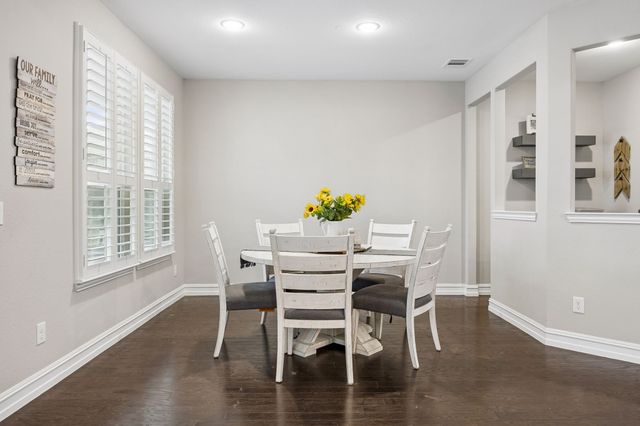 913 Basket Willow Terrace, Fort Worth, TX 76052