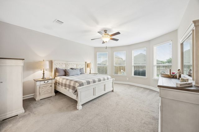 913 Basket Willow Terrace, Fort Worth, TX 76052