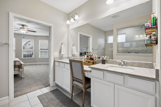 913 Basket Willow Terrace, Fort Worth, TX 76052