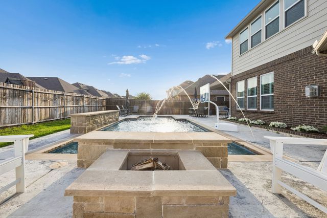 913 Basket Willow Terrace, Fort Worth, TX 76052