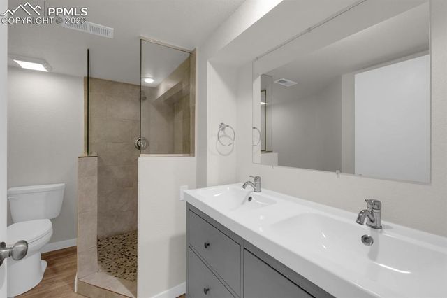 1225 E Platte Avenue, Colorado Springs, CO 80909