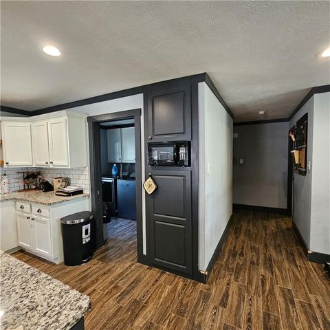 113 SPRING CREEK Drive, Pineville, LA 71360