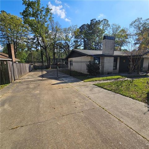 113 SPRING CREEK Drive, Pineville, LA 71360