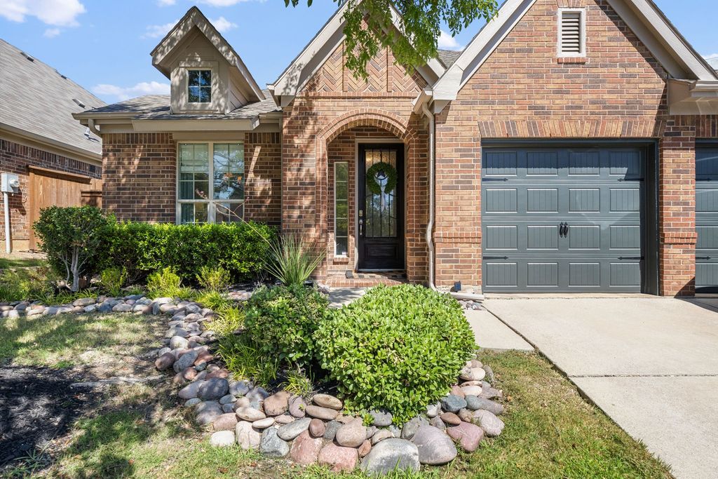3633 Saratoga Downs Way, Fort Worth, TX 76244 — photo 2