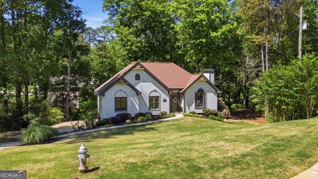 2815 Lake Court, Cumming, GA 30041
