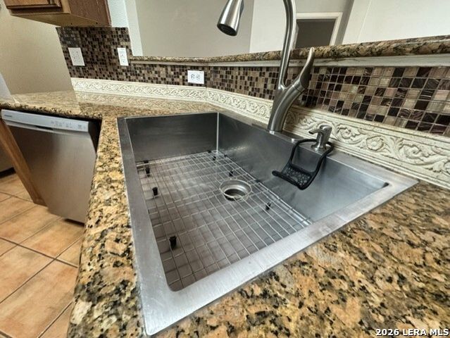162 Coopers Hawk, San Antonio, TX 78253