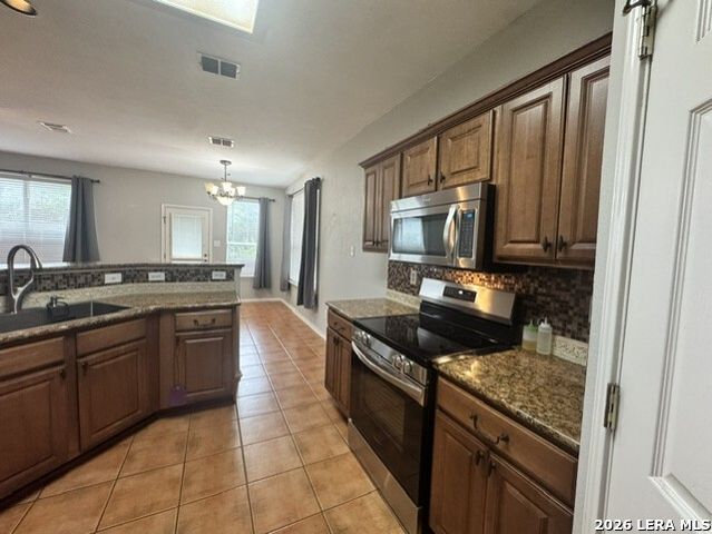 162 Coopers Hawk, San Antonio, TX 78253
