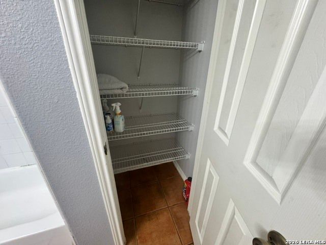 162 Coopers Hawk, San Antonio, TX 78253