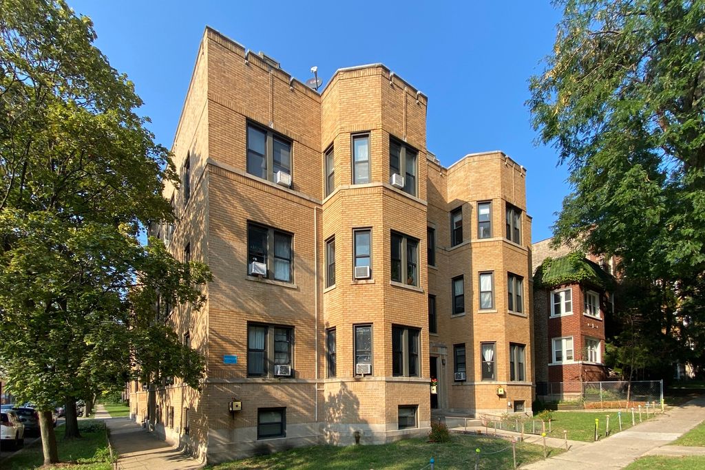 6509 N Hoyne Avenue 1N, Chicago, IL 60645
