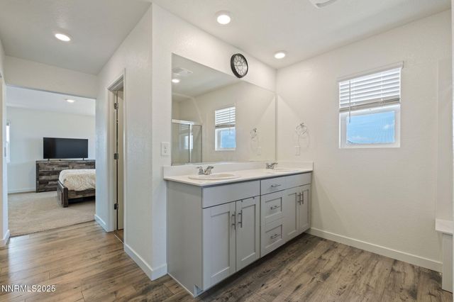 2105 Painted Sky Way, Sun Valley, NV 89433