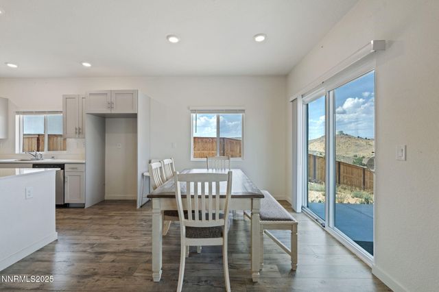 2105 Painted Sky Way, Sun Valley, NV 89433