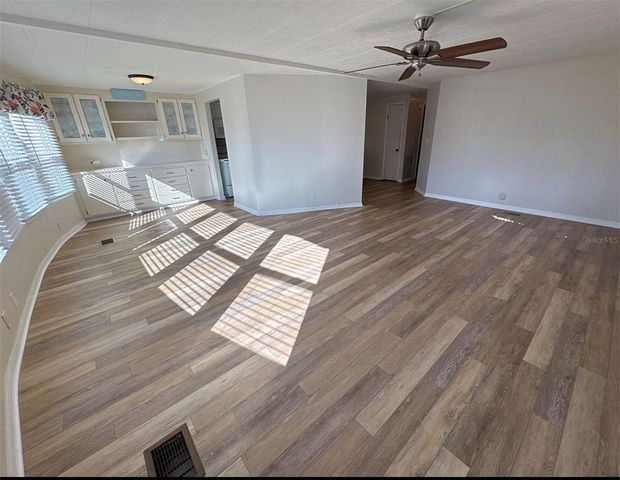 3301 ALT 19 162, Dunedin, FL 34698