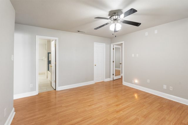 207 Loon Bay Court, Gun Barrel City, TX 75156