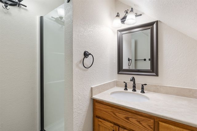 207 Loon Bay Court, Gun Barrel City, TX 75156