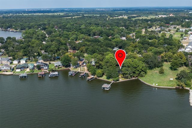 207 Loon Bay Court, Gun Barrel City, TX 75156