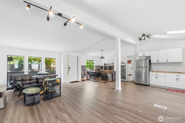 2609 114th Way SW, Olympia, WA 98512