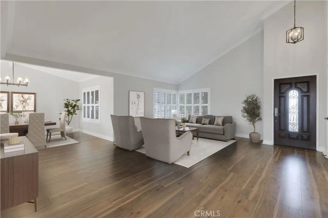 4895 N Buttercreek, Moorpark, CA 93021