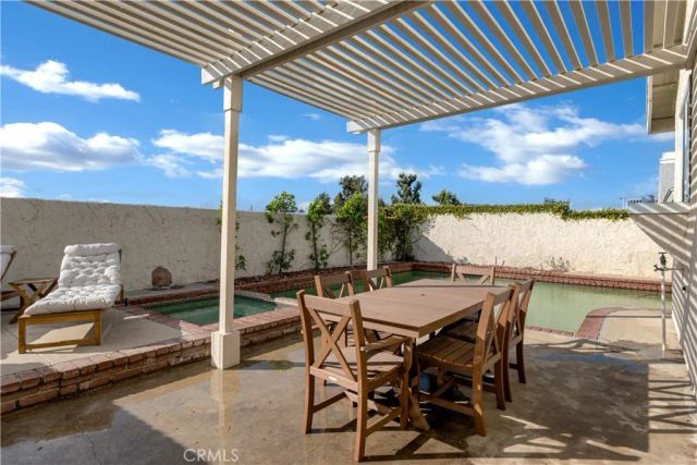 4895 N Buttercreek, Moorpark, CA 93021