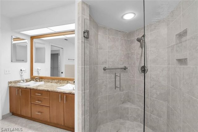 21715 Bridgegate CT, Estero, FL 33928