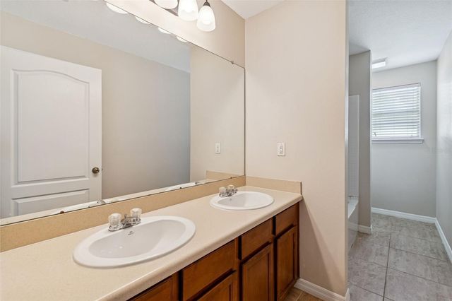 4228 GRANITE GLEN LOOP, Wesley Chapel, FL 33544