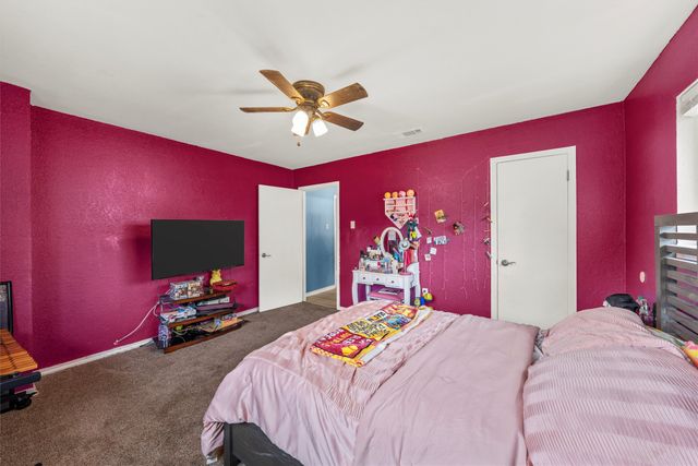 1004 W Elizabeth Drive, Robinson, TX 76706