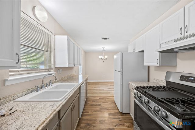 103 South Drive, Copperas Cove, TX 76522