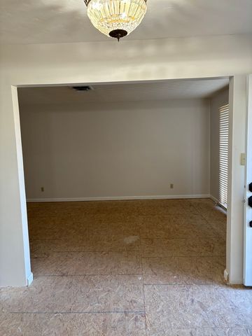 707 E Boulevard Street, Marion, IL 62959