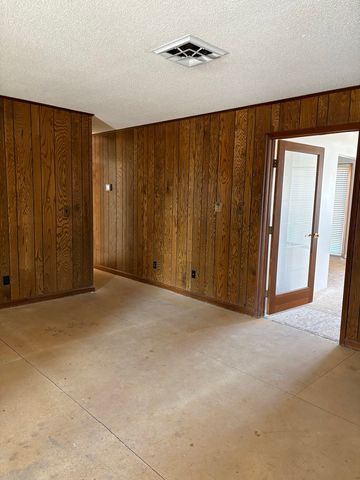 707 E Boulevard Street, Marion, IL 62959