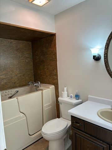 707 E Boulevard Street, Marion, IL 62959