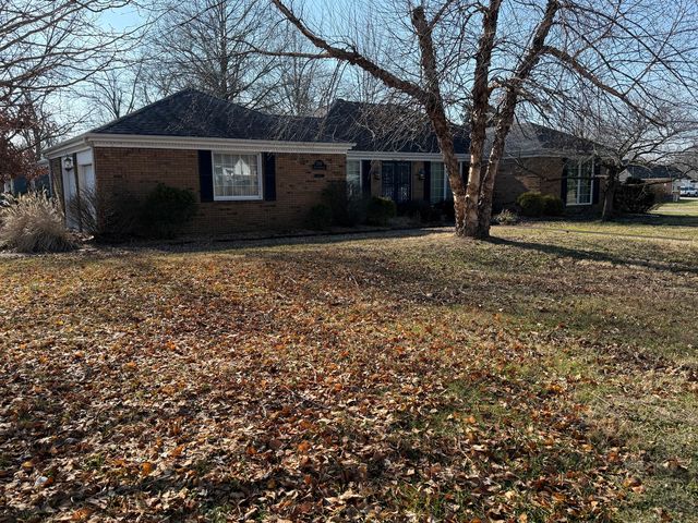 707 E Boulevard Street, Marion, IL 62959