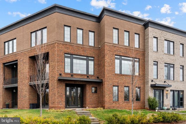 23132 BROOKSBANK SQ, Brambleton, VA 20148